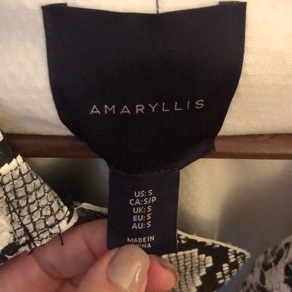 Faux Snake skin trench Coat - Picture 2 of 4